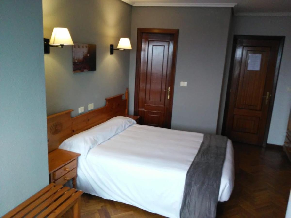 Albergue Hostal Sao Telmo Tui Εξωτερικό φωτογραφία